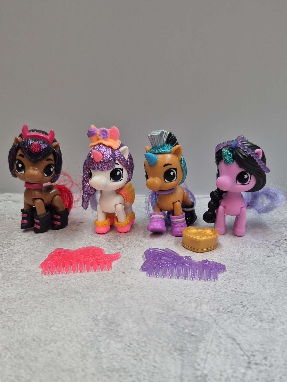 Zuru Surprise Unicorn Squad